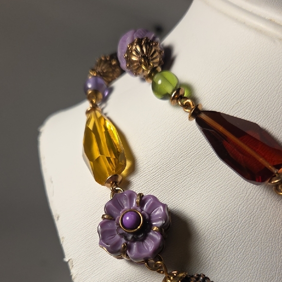 PJM Multicolor Beaded Necklace - Picture 3 of 6